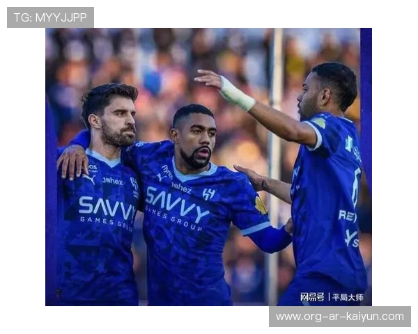 利雅得新月中场核心发挥出色，利雅得新月对阿尔马雷克